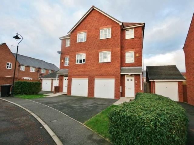 Property for rent in Weston and Crewe Green