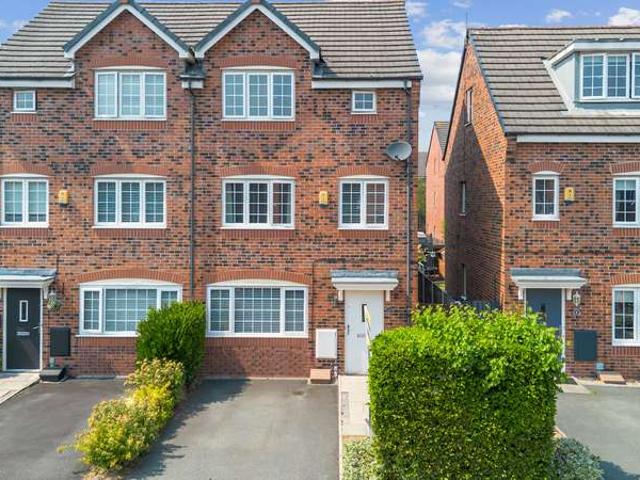 Property for sale in Lunts Heath, Widnes