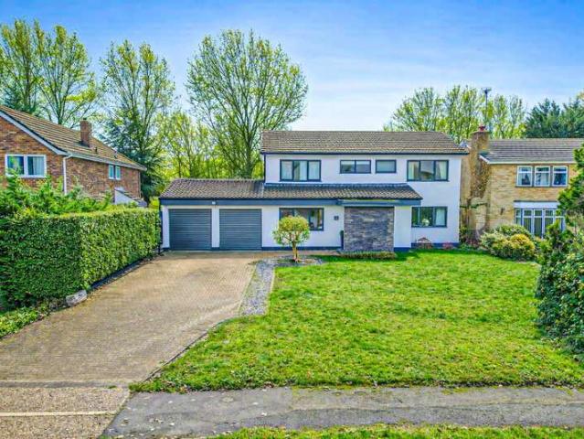 Property for sale in Far Bletchley, Milton Keynes