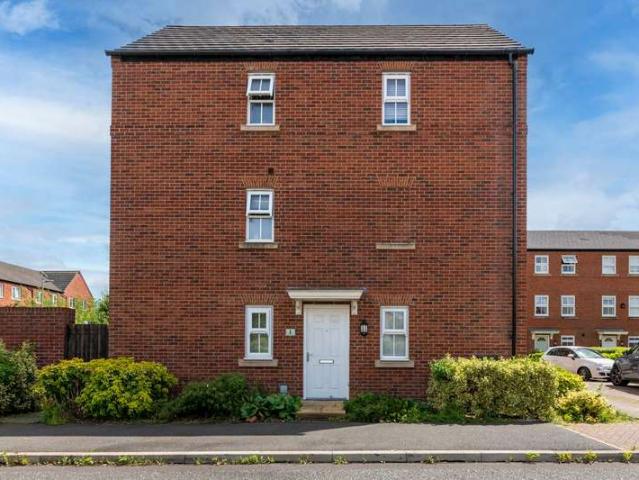 Property for sale in Huntington, Cheshire