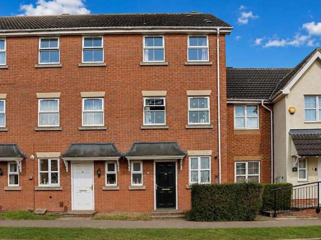 Property for sale in Hamilton, Leicester