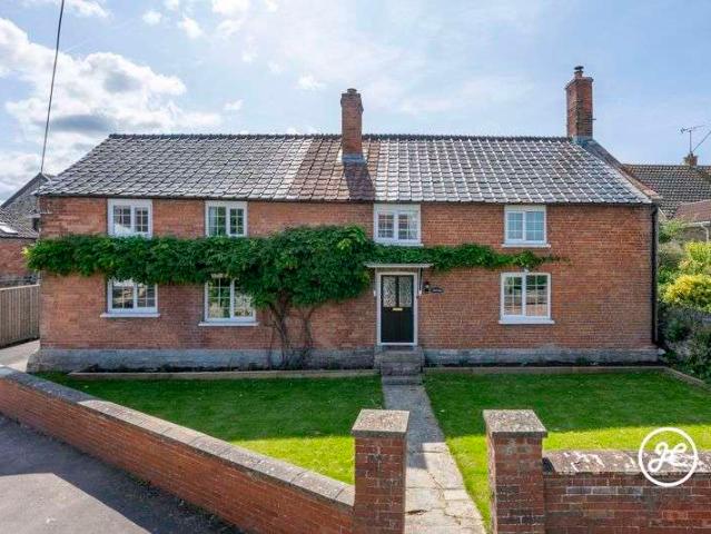 Property for sale in Othery, Somerset