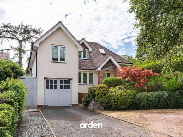 Property for sale in Bromsgrove, Worcestershire