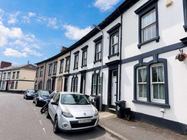 Property for sale in Pillgwenlly, Wales