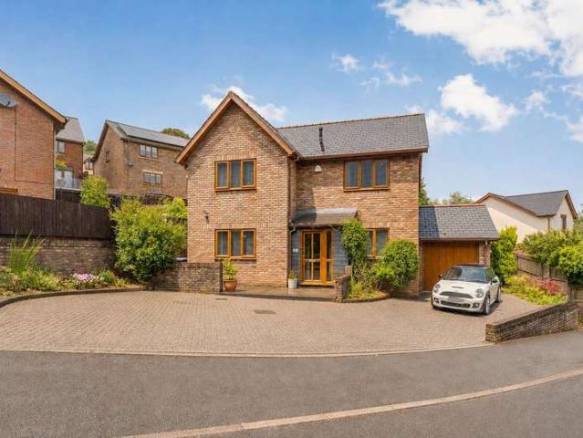Property for sale in Griffithstown, Wales