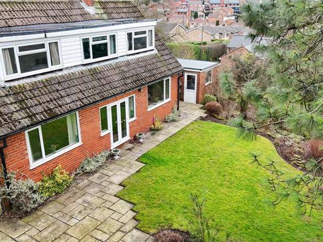 Property for sale in Mosborough, South Yorkshire