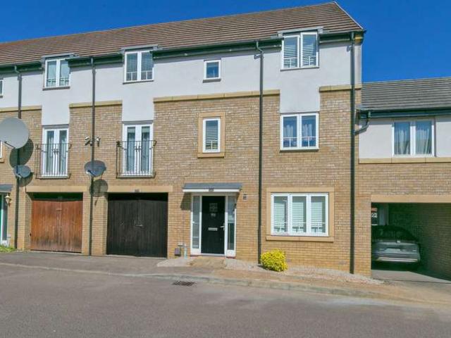 Property for sale in Great Linford, Milton Keynes