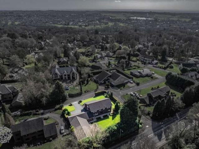 Property for sale in Markland Hill, Lee Bank