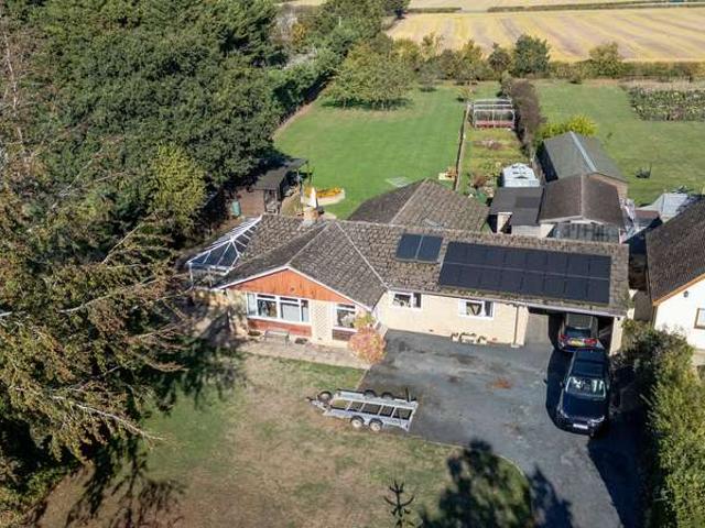 Property for sale in Yarnton, Cherwell