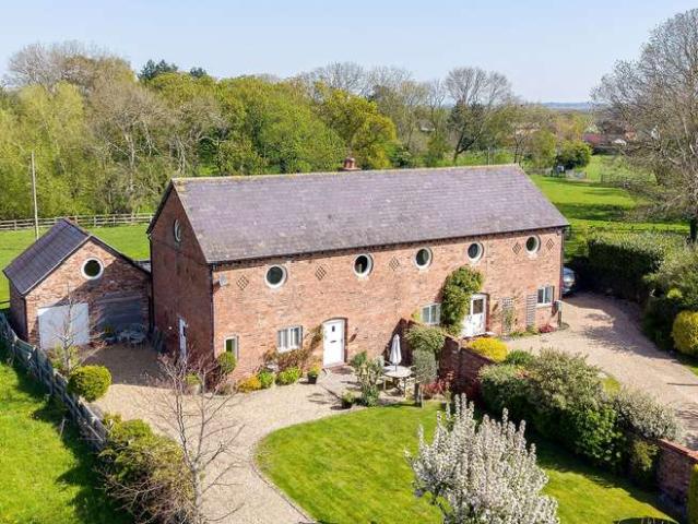 Property for sale in Dodleston