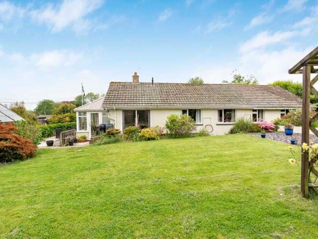 Property for sale in St. Mewan, Sticker