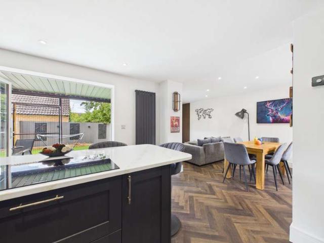 Property for sale in Woodlands Park, Bedford