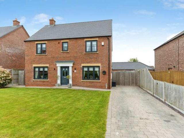 Property for sale in Highfield, Belleau