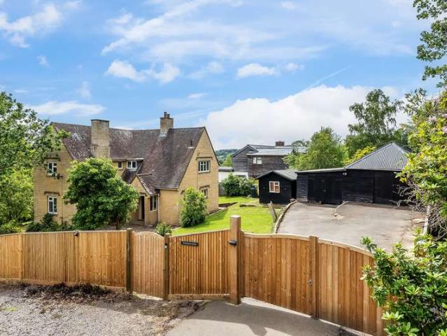 Property for sale in Ashurst, Sandown Park
