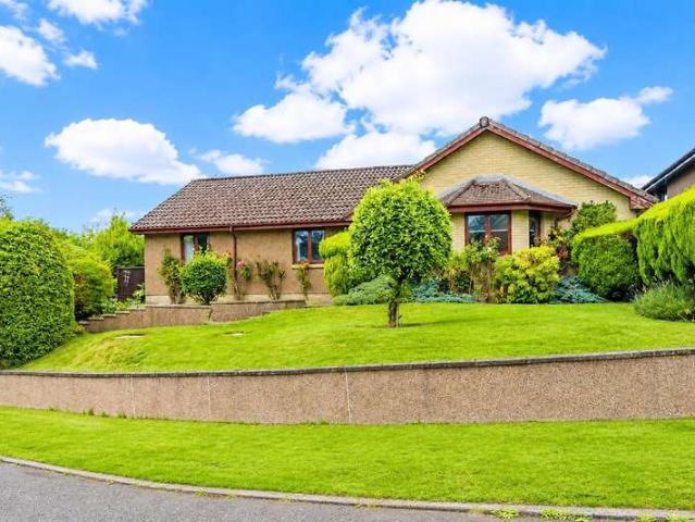 Farm for sale in Ballencrieff Toll, Bathgate