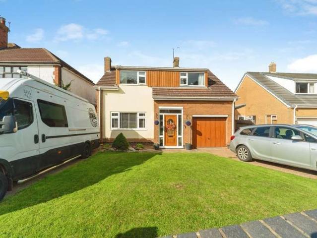 Property for sale in Holton le Clay, East Lindsey
