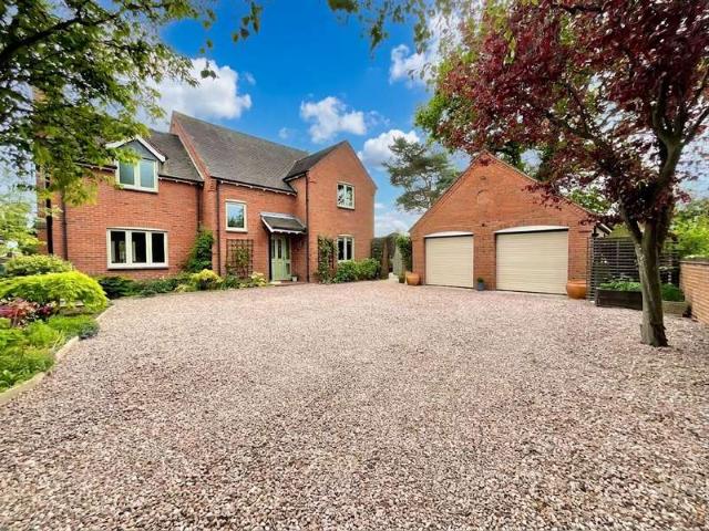 Property for sale in Audlem