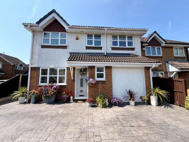 Property for sale in Oldfield Brow, Trafford Park