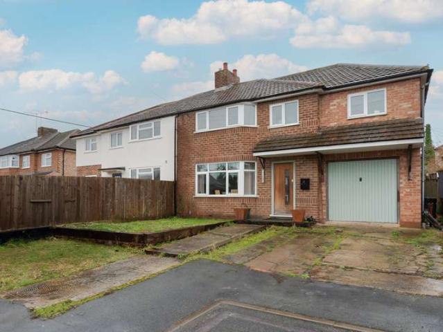 Property for sale in Ladygrove, Berrick Salome