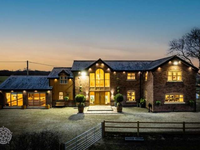 Property for sale in Daisy Hill, Lee Bank