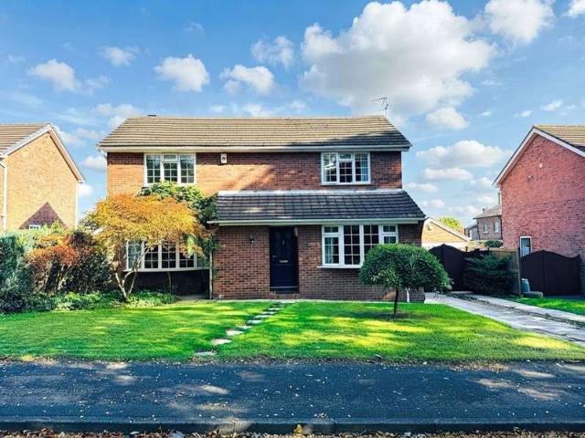 Property for sale in Chapelfields, York