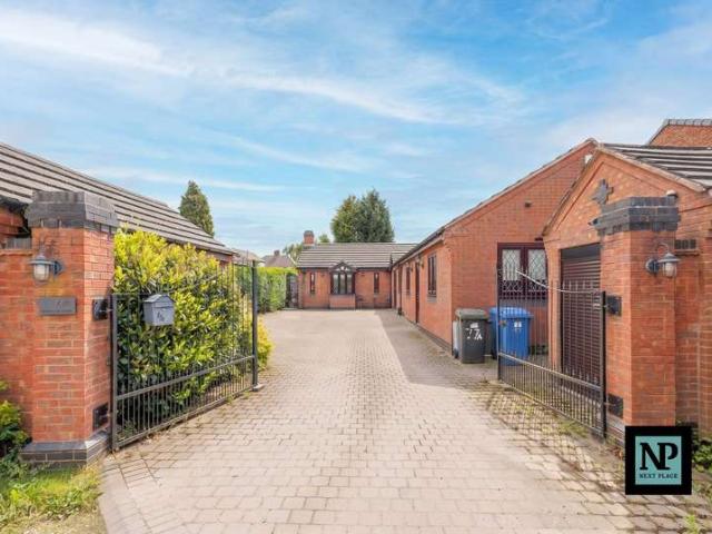 Property for sale in Leyfields, Kettlebrook