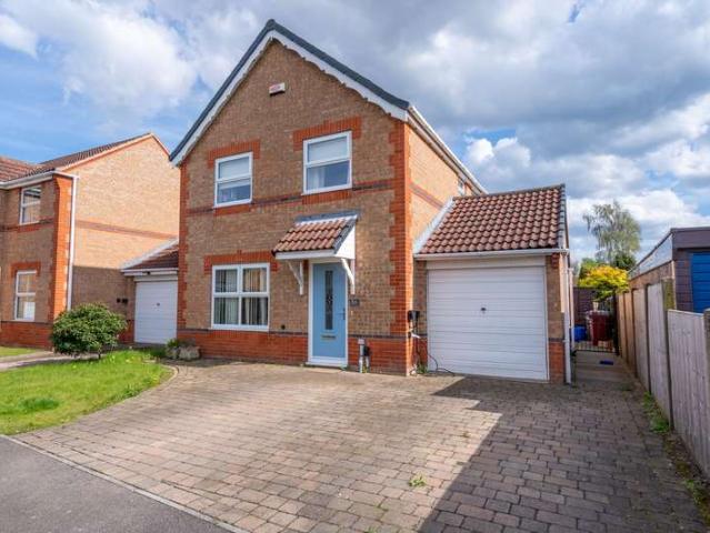 Property for sale in Creswell Model Village, Elmton