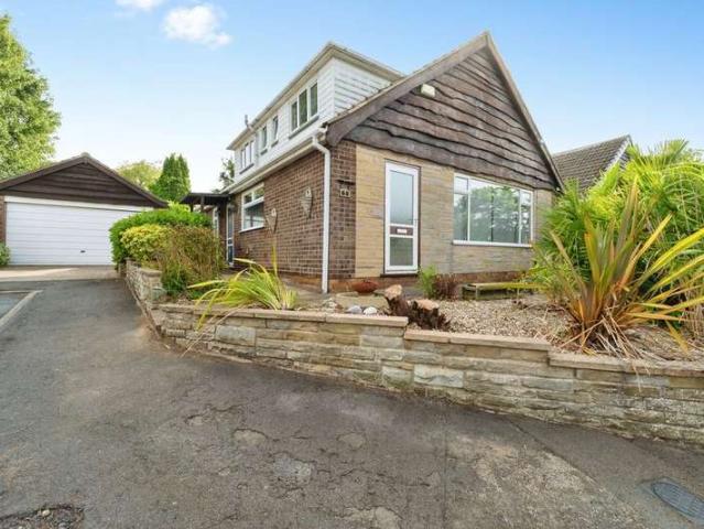 Property for sale in Waltham