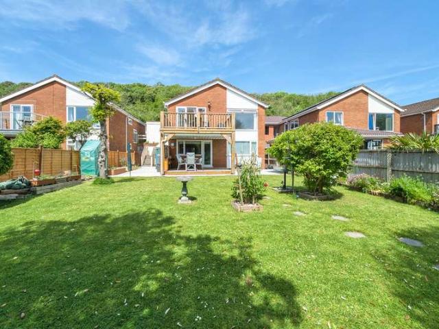 Property for sale in Worle, Weston-super-mare