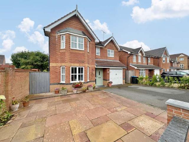 Property for sale in Little Neston, West Vale