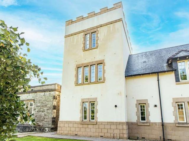 Property for rent in Brynsadler, Wales