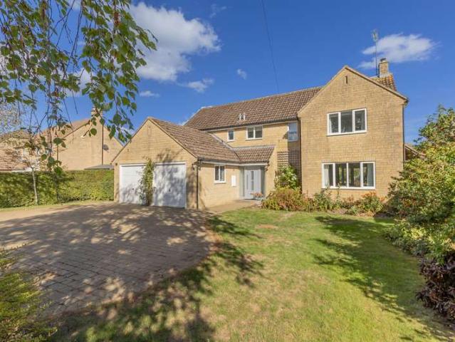 Property for sale in Minety