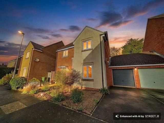 Property for sale in Trowbridge