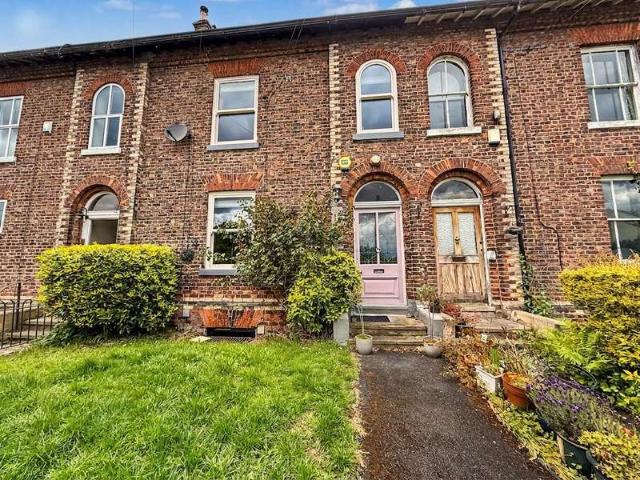 Property for sale in Kirkhams, Bury