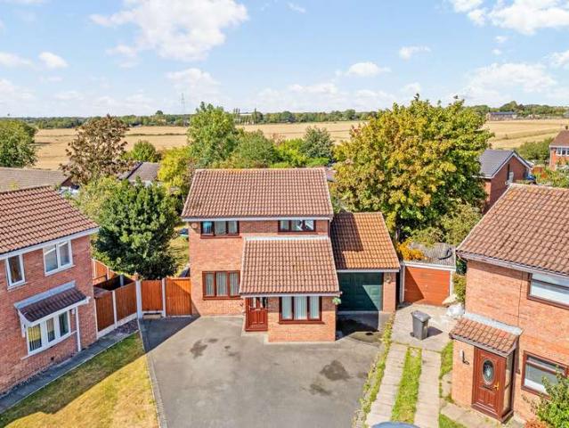 Property for sale in Widnes, Cheshire