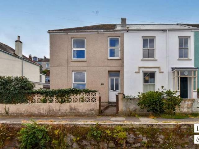 Property for sale in Falmouth, Cornwall