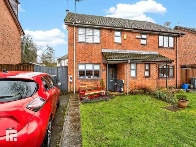 Property for sale in Gwaelod-y-garth, Wales