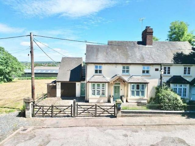 Property for sale in Dunston, Great Chatwell