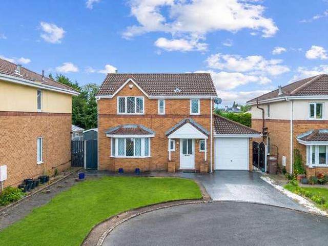 Property for sale in Earlestown, St Helens