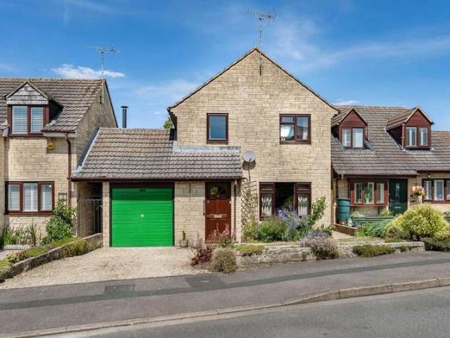 Property for sale in Fossebridge, Gloucestershire