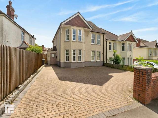 Property for sale in Penylan, Falcon Lodge