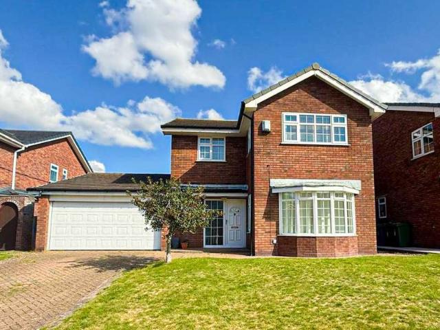 Property for sale in Calderstones