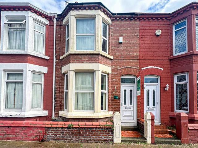 Property for sale in Calderstones