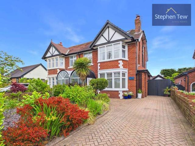 Property for sale in Hardhorn, Wyre