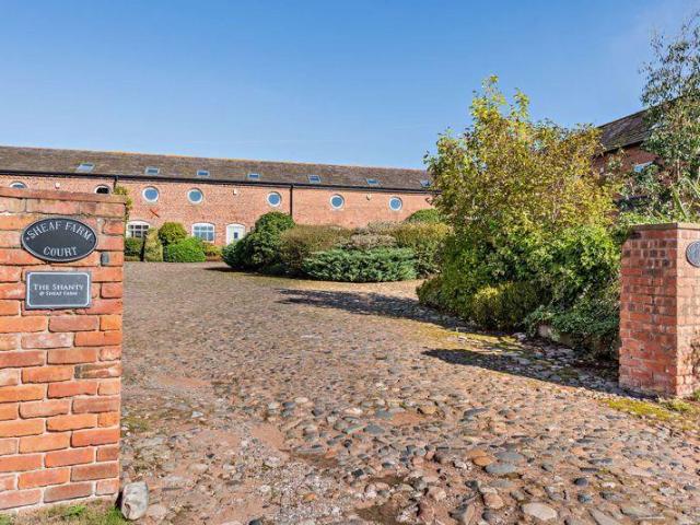 House for sale in Tarvin, Cheshire