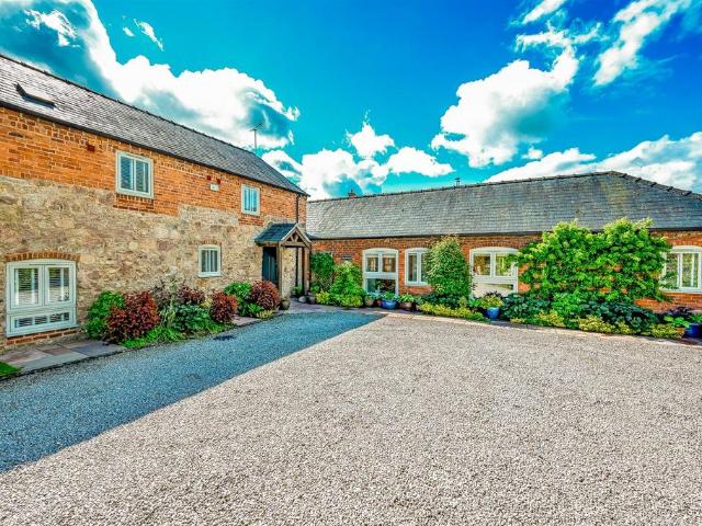 House for sale in Kinnerley, Shropshire