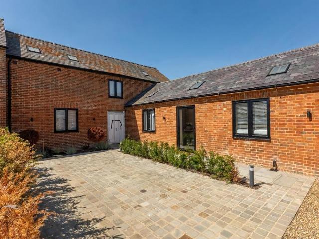 House for sale in Burcott, Stewkley