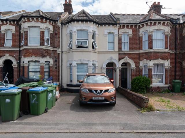 House for sale in Hill, City Of Southampton
