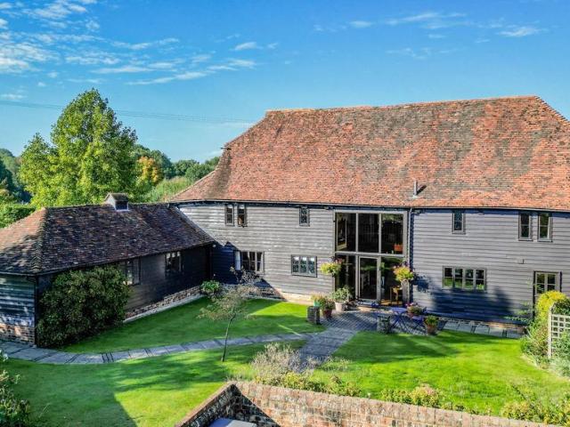House for sale in Cranbrook & Sissinghurst, Sandown Park