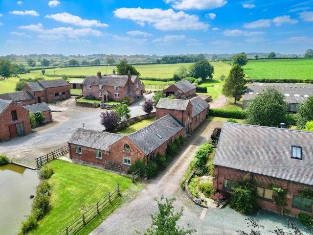 House for sale in Baswich, Staffordshire